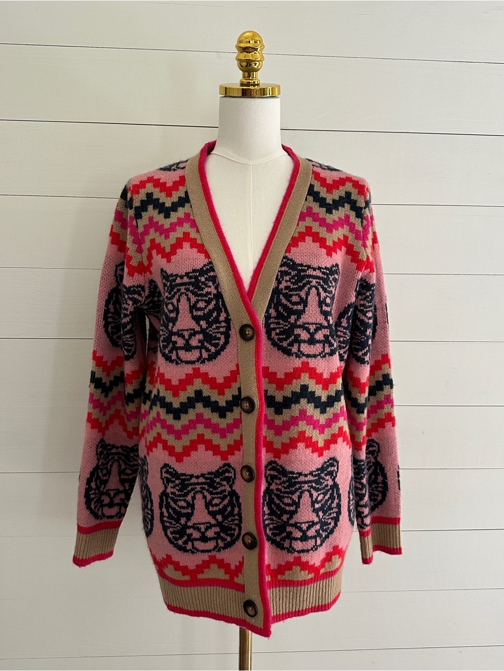 Boden Pink Patterned Tiger Quinn Boyfriend Fair Isle Cardigan Sweater
